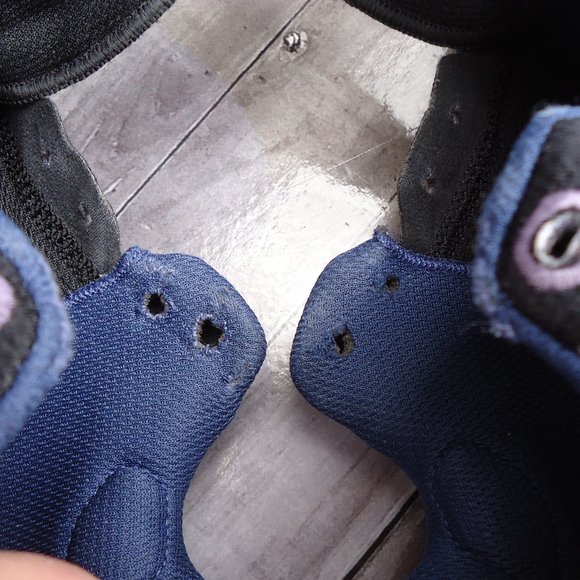 SIZE 4.5. Adidas Donovan Mitchell DON Issue 1 big kids basketball sneakers shoes - Picture 15 of 16